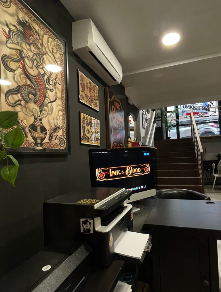 Zona de tatuaje del estudio Ink & Blood