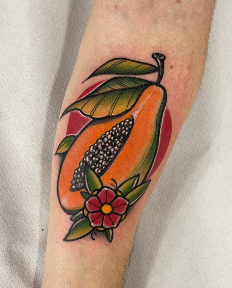 Tatuaje tradicional hecho en Ink & Blood, estudio de tatuajes en Palma de Mallorca